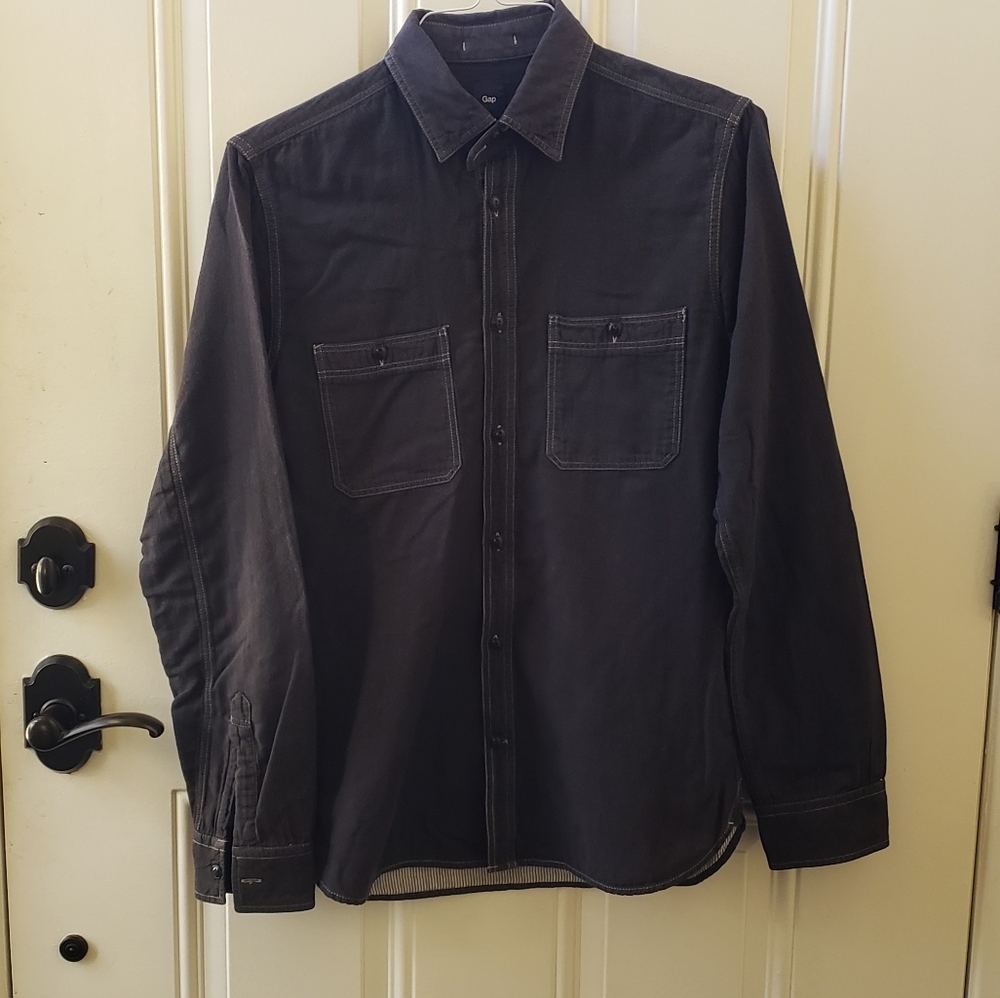 GAP 100% Cotton Mens Blue Button Up Shirt with Grey Striped Interior Size M